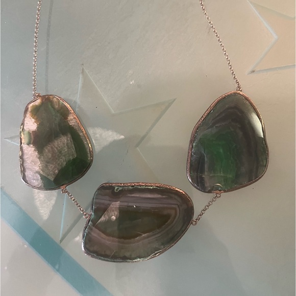 Green agathe one of a kind necklace - Picture 9 of 12